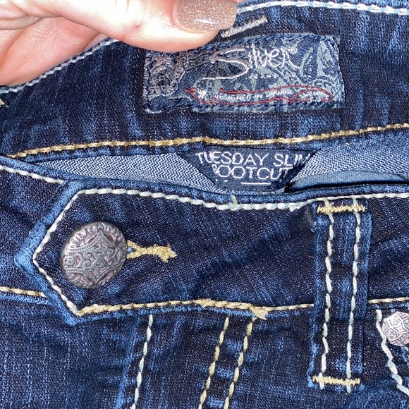 Silver Jeans Tuesday Slim Bootcut - Picture 9 of 11